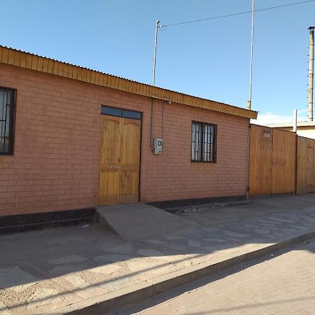 Hostal Casa Colque Сан Педро де Атакама Екстериор снимка
